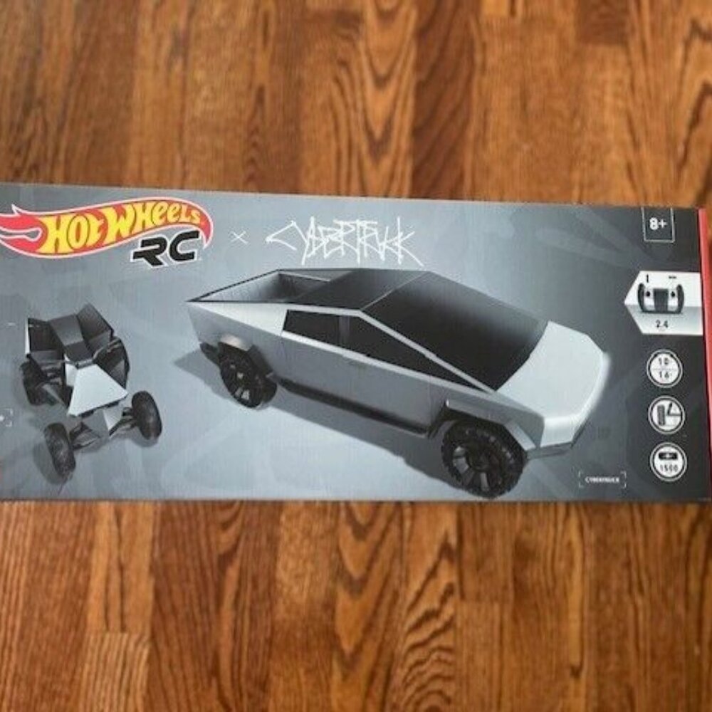 Hot Wheels 1:10 RC Tesla Cybertruck with Cyberquad Remote Control New